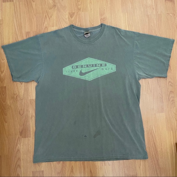 Vintage Nike Men’s Distressed Genuine Trademark Logo Distressed T-Shirt Size XL - Picture 2 of 7